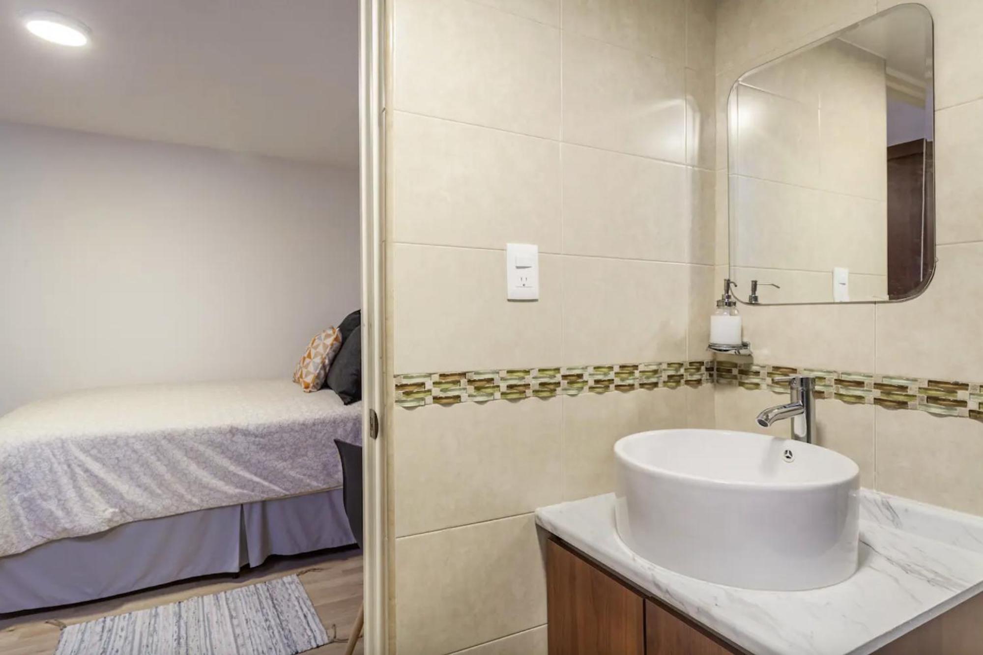 Bedroom With Private Bathroom In Roma Norte In Mexico City Ngoại thất bức ảnh